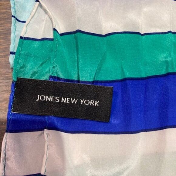 Jones New York silk scarf - Picture 4 of 5